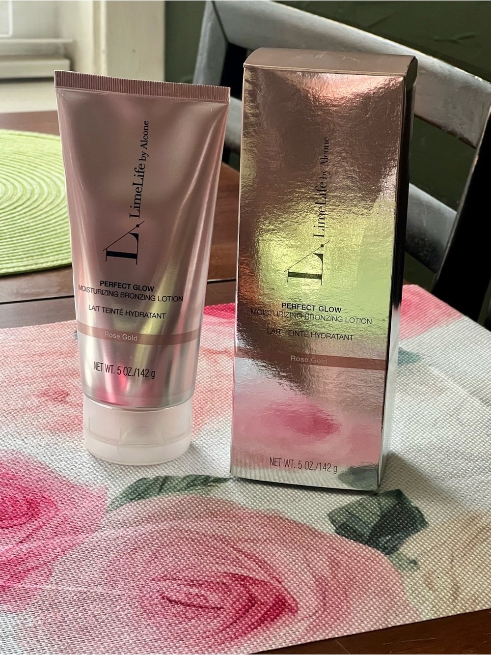 New LimeLife Perfect Glow Moisturizing Bronzing Lotion - Rose Gold